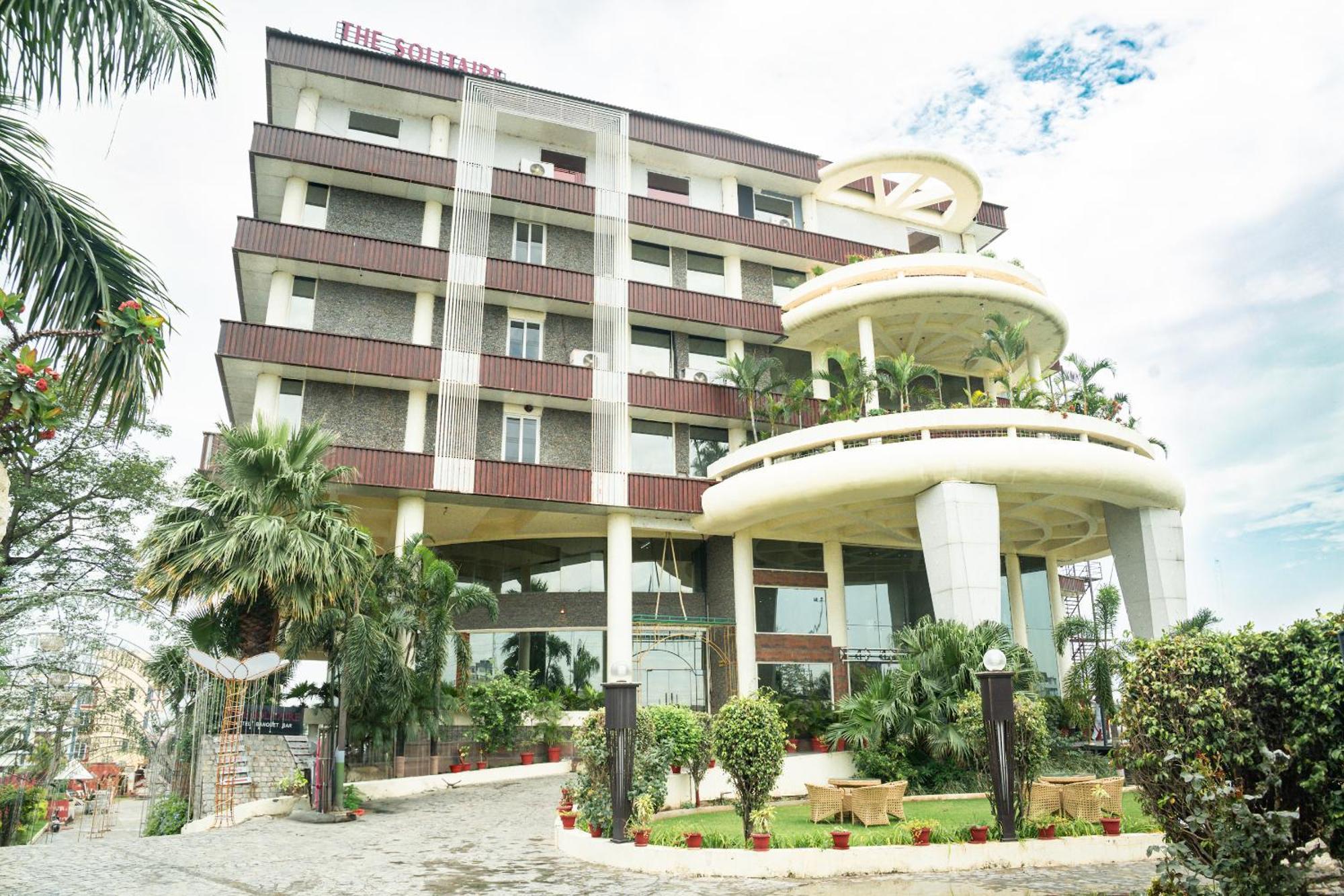 The Solitaire Dehradun Luaran gambar